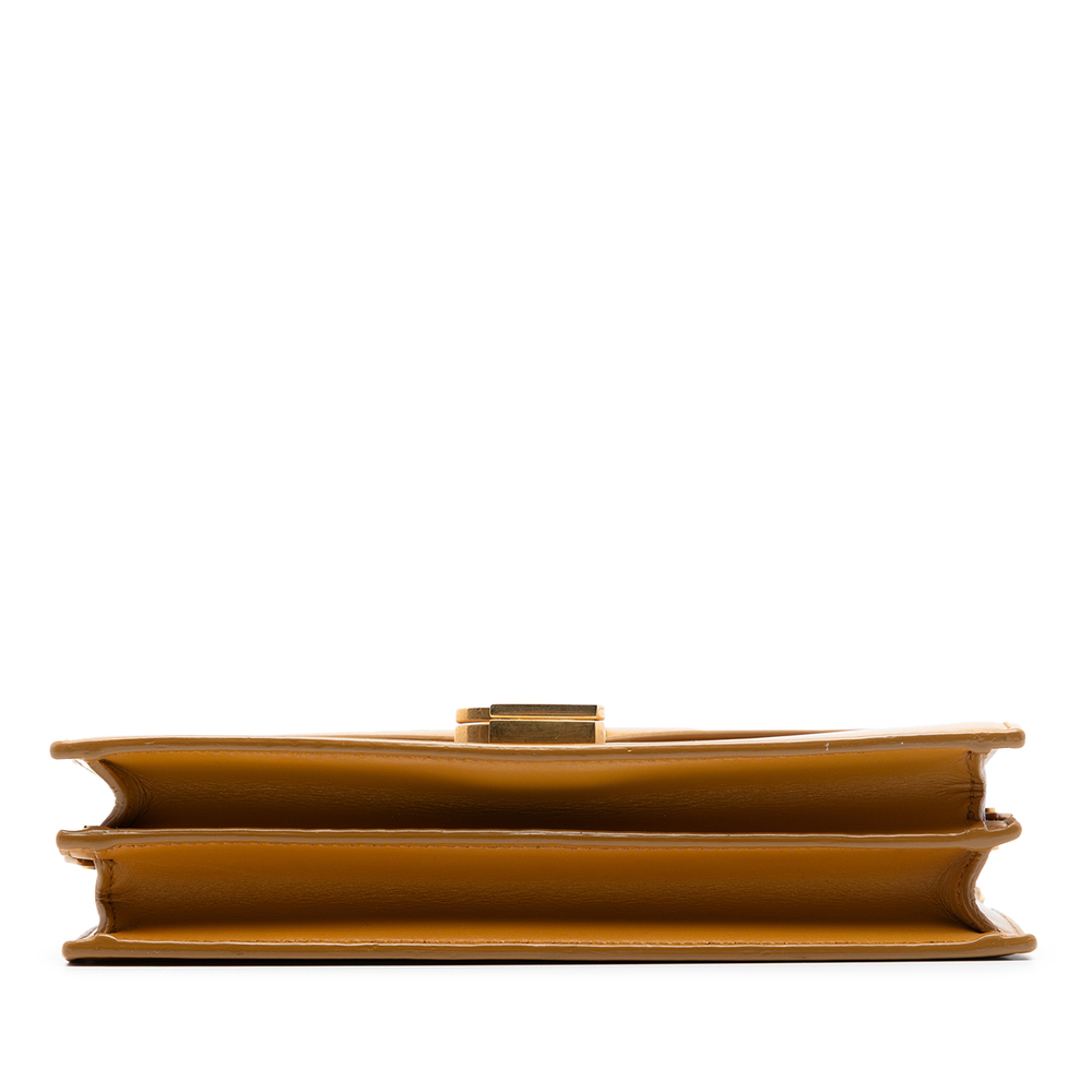 Pre-Loved Saint Laurent Smooth Calfskin Monogram Cassandra Clasp Bag - Picture 3 of 7